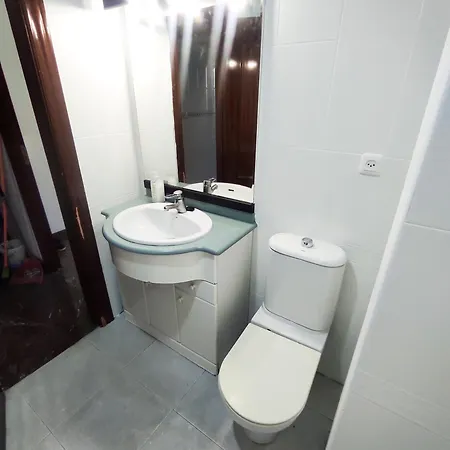 Гостевой дом Piso Compartido Delyrent, Zona Corteingles Nogales 25 Хаэн
